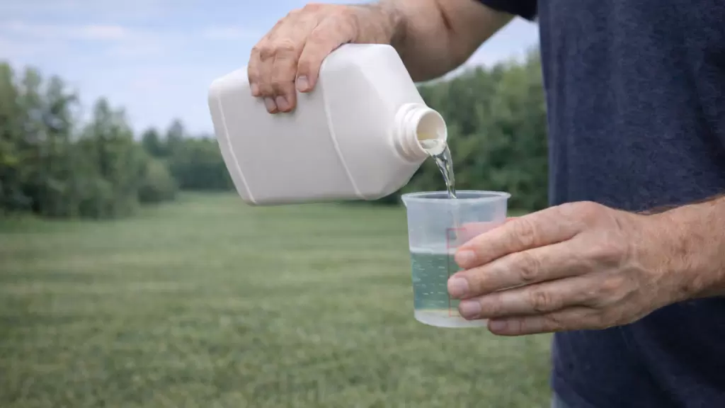 Как восстановить микрофлору в септике после химии